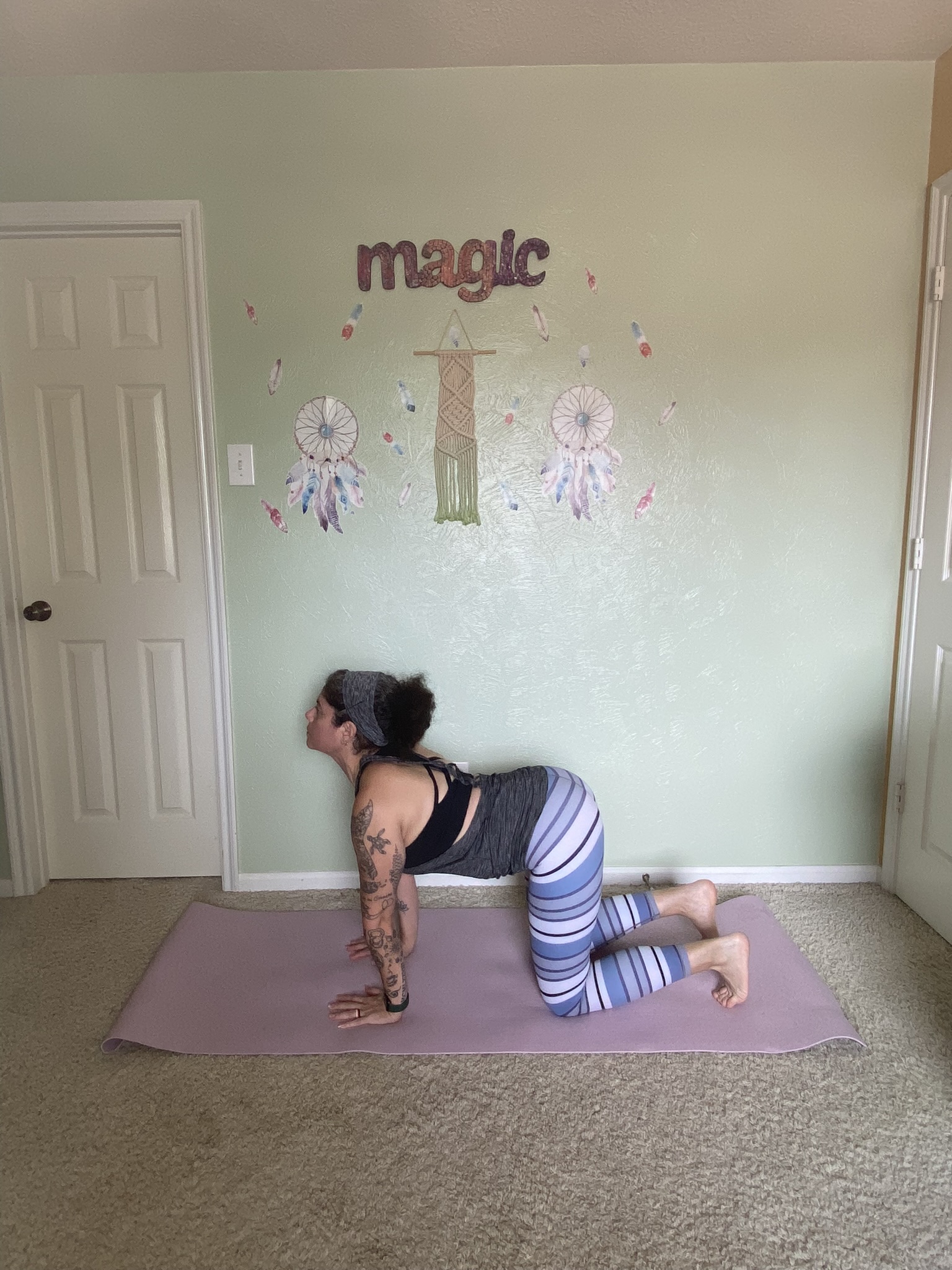 Bitilasana (Cow Pose)