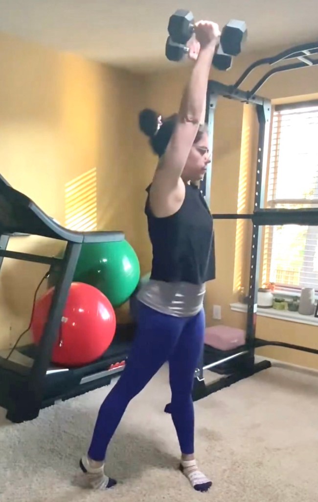 Carola doing a twist press